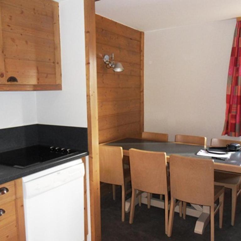 Appartement 3 pièces 7 pers. Accès Pistes, Balcon, Animaux admis - Two-Bedroom Apartment - 2