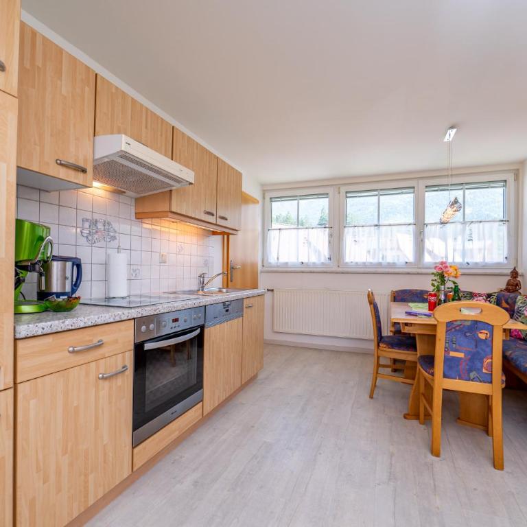 Fewo Steiner - Apartment mit Blick auf die Berge - 35