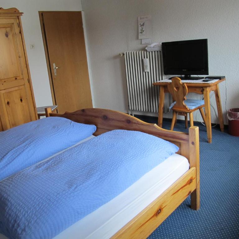 Gasthaus Adler - Doppelzimmer mit Gemeinschaftsbad - 2