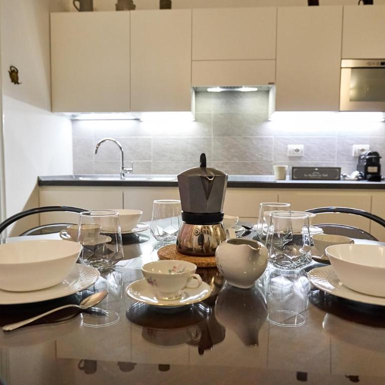 LA TORRE LUNGA -Smart Working- 150 m dalle-from Due Torri-Two Towers - One-Bedroom Apartment - 21
