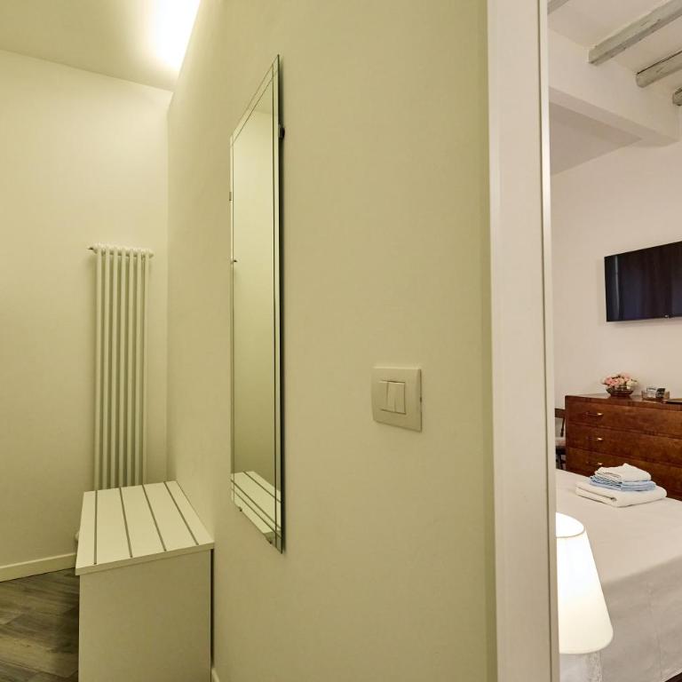 LA TORRE LUNGA -Smart Working- 150 m dalle-from Due Torri-Two Towers - One-Bedroom Apartment - 15