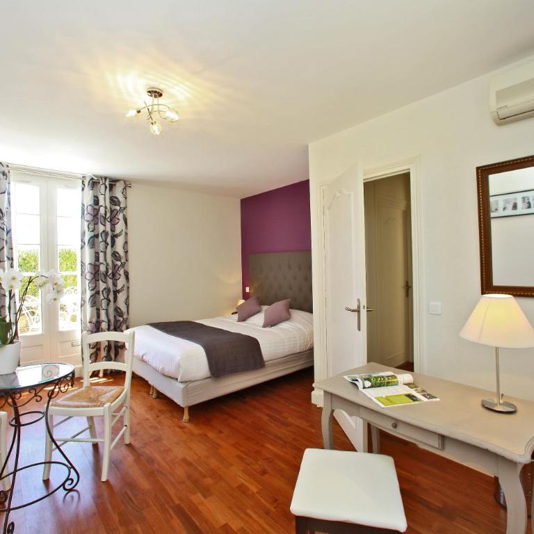 Hôtel La Hoirie - Chambre Double ou Lits Jumeaux Supérieure Tradition - 5