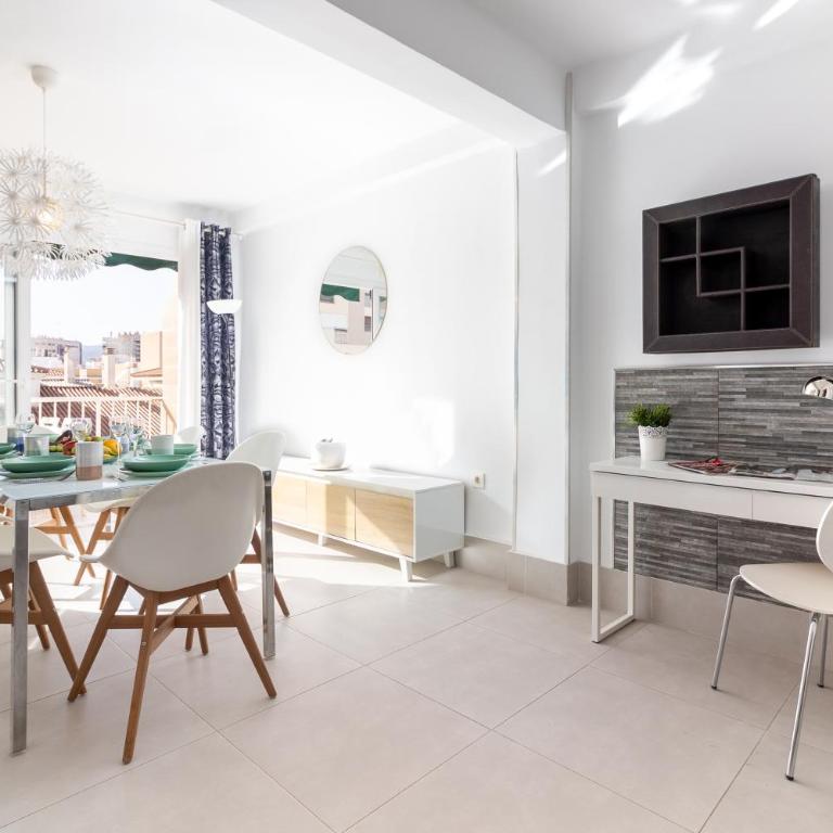 Malaga Center Flat Holidays Salitre - Apartamento - 24