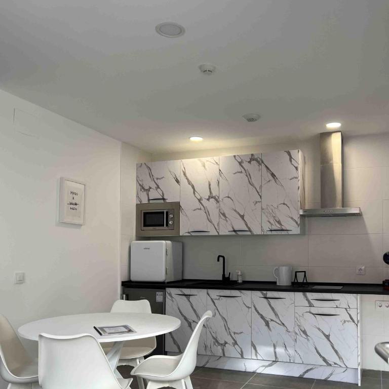 Apartamentos La Tahona Cádiz Centro - Apartamento 11 - 17