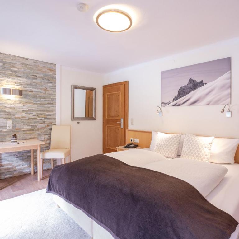 Patteriol Apart-Hotel-Garni - Doppelzimmer - 1