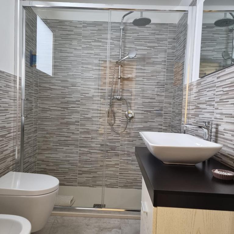 Al Punto Giusto - Double Room with Private Bathroom - 3