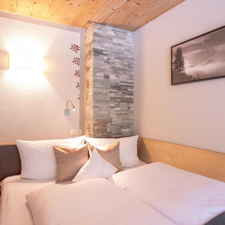 Patteriol Apart-Hotel-Garni - Standard Apartment mit 2 Schlafzimmern und Balkon - 5