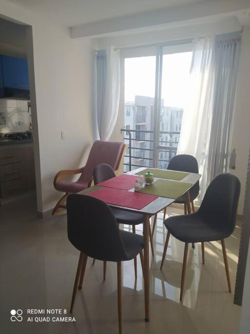 Apartamento en Santa Marta con internet piscina - Two-Bedroom Apartment - 10