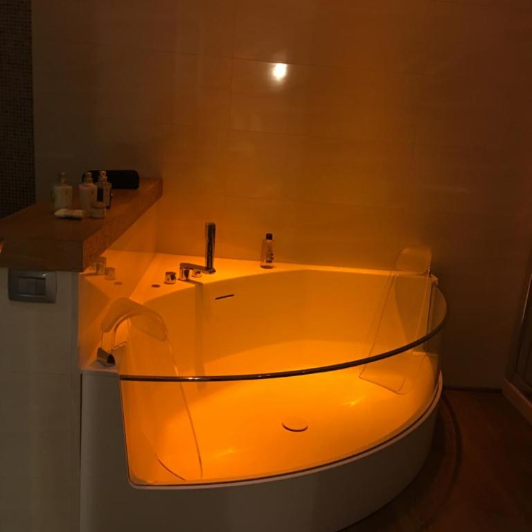 Appartamento Corte Antica con splendida Jacuzzi - Appartamento - 27
