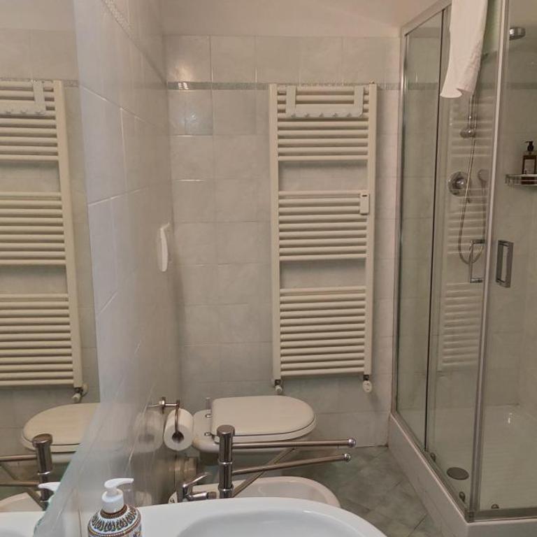 Gemme Fiorentine Apartments in front of the train station 5 minutes from the centre Free parking - Appartamento con 1 Camera da Letto - 13
