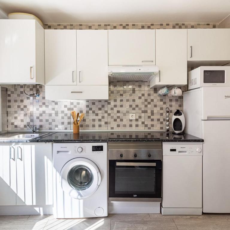 AH Poniente Beach Apartment Gijón VUT6895AS - Apartamento de 3 dormitorios - 13