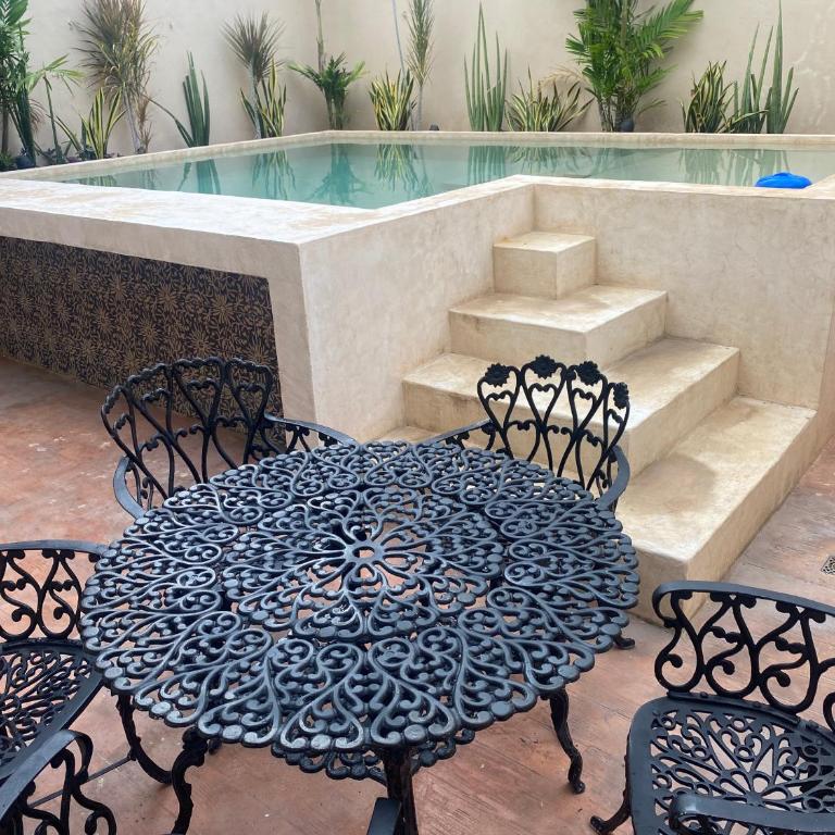 Casa del artista - Three-Bedroom House - 10