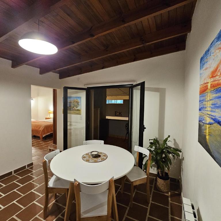 Posada del Atelier - Apartment with Balcony - 27