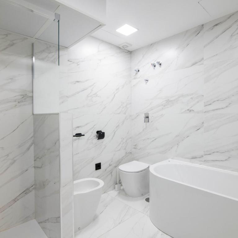 Playa Del Duque Apartment Ocean Club 1 - Three-Bedroom Apartment - 17