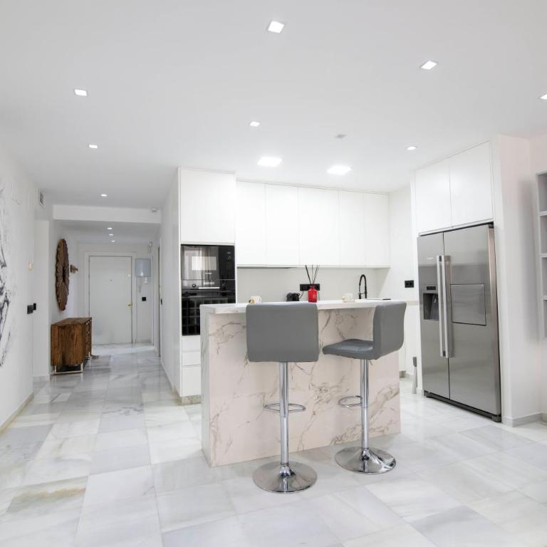 Playa Del Duque Apartment Ocean Club 1 - Three-Bedroom Apartment - 6