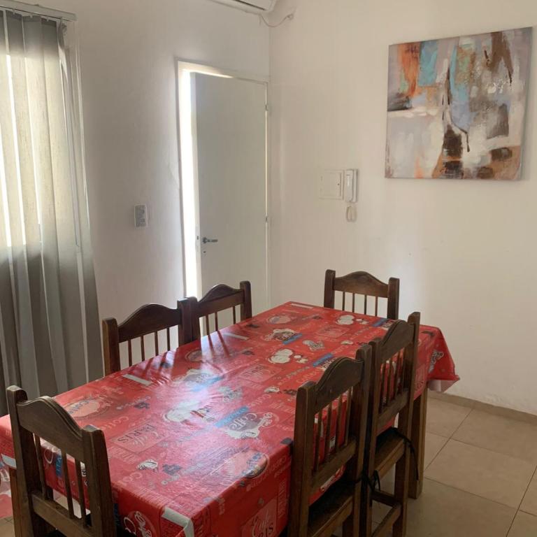 ALMIRANTE BROWN 235 Planta Alta D-2 - Apartamento de 1 dormitorio - 2