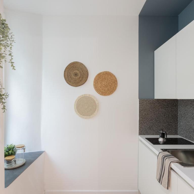 Trieste Chic Studio: Historic Elegance - Appartamento Monolocale - 11