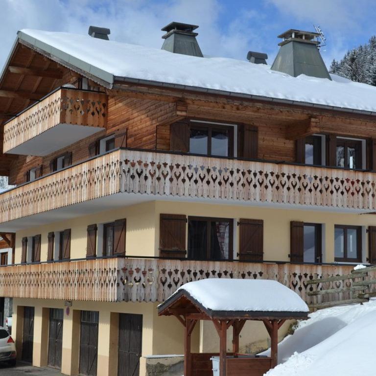 Chalet 3 chambres, balcon, parking, animaux admis, 8 pers. - FR-1-676-72 - Appartement - 13