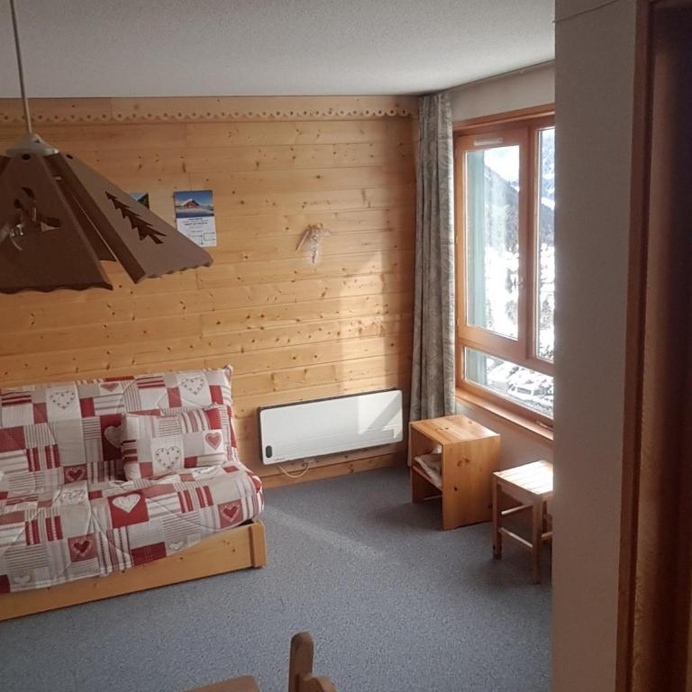 Studio Châtel 4 pers., Balcon sud-ouest, Proche centre & remontées, Equipé cuisine & TV, Garage - FR-1-676-144 - Studio - 11