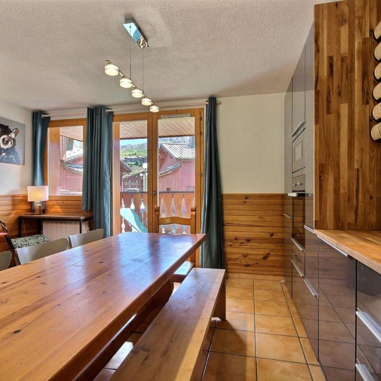 Chalet individuel 10 pers., sur les pistes, Wi-Fi - FR-1-455-242 - Chalet - 3