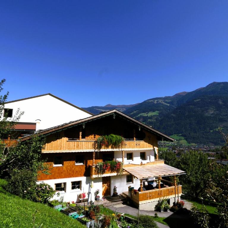 Apartment in Fügen near Spieljochbahn - Apartment mit 4 Schlafzimmern - 2
