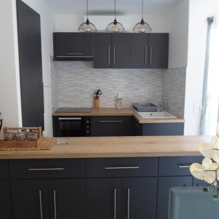 Appart T3 a 50 m de la plage - Apartment mit 2 Schlafzimmern - 14