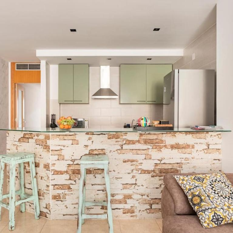 CastelPlace beach con plaza de Garage incluida, free parking and AC - Two-Bedroom Apartment - 11