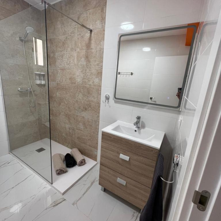 Fabuloso apartamento,1a línea de playa a estrenar. - Apartamento - 20