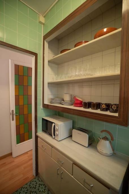 Stunning Designer 2 Bed Apt in Glorious Gràcia - Two-Bedroom Apartment - 12
