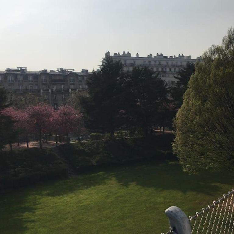 Beau appart à balcon vue Tour Eiffel & parking - Appartement avec Balcon - 16