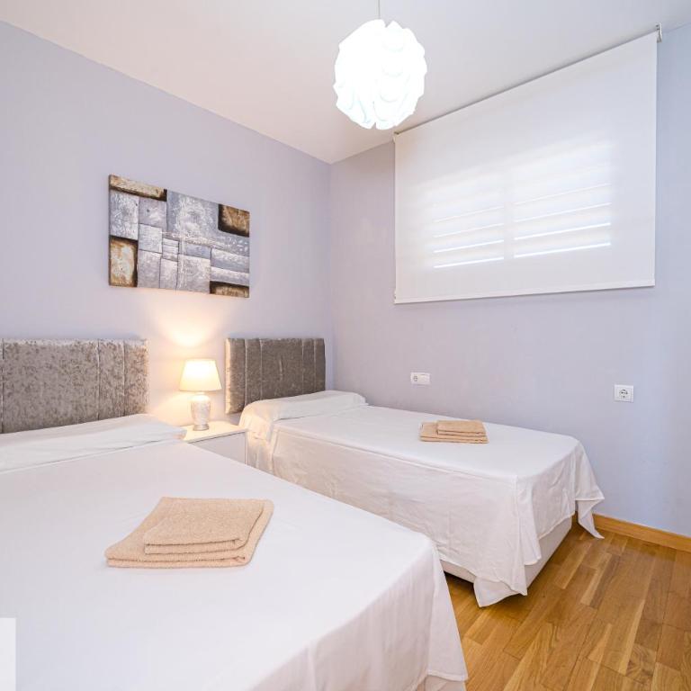 Luxury 2 Bed 2 Bath Apartment with pool - Apartamento de 2 dormitorios - 2