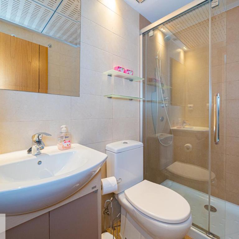 Luxury 2 Bed 2 Bath Apartment with pool - Apartamento de 2 dormitorios - 6
