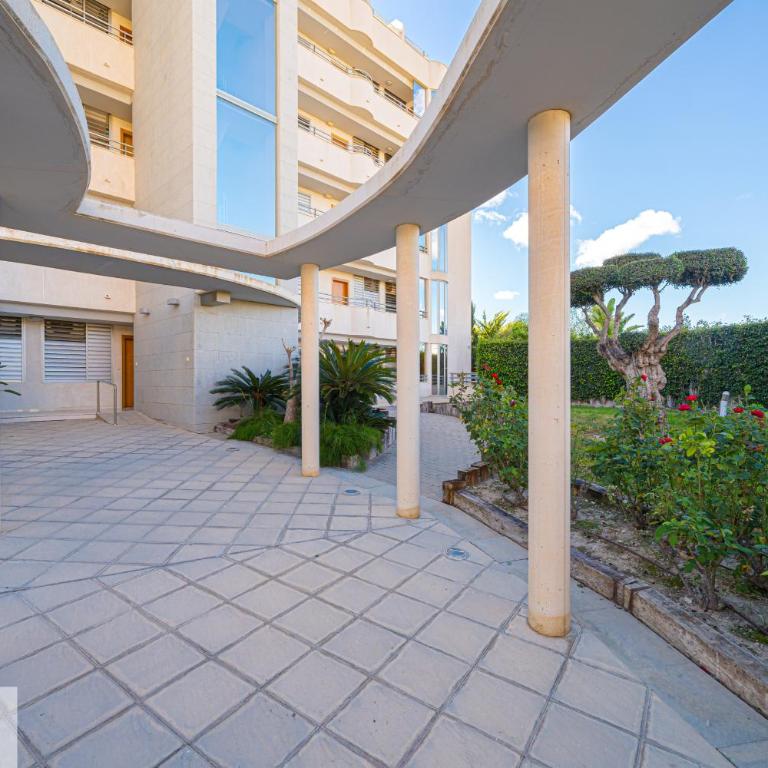 Luxury 2 Bed 2 Bath Apartment with pool - Apartamento de 2 dormitorios - 8