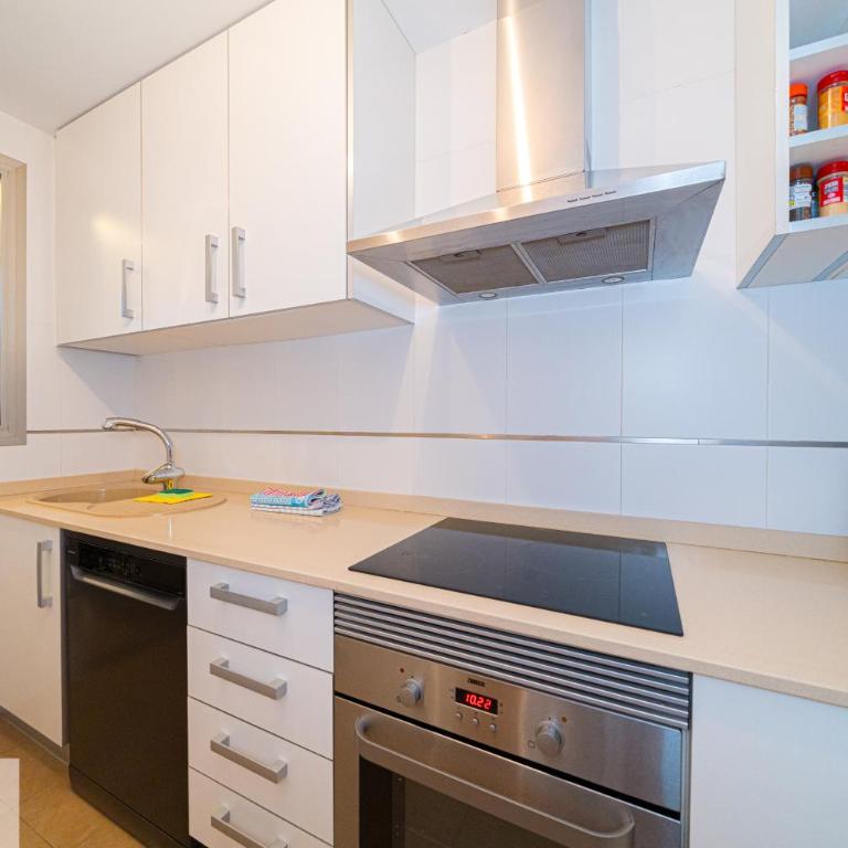 Luxury 2 Bed 2 Bath Apartment with pool - Apartamento de 2 dormitorios - 9