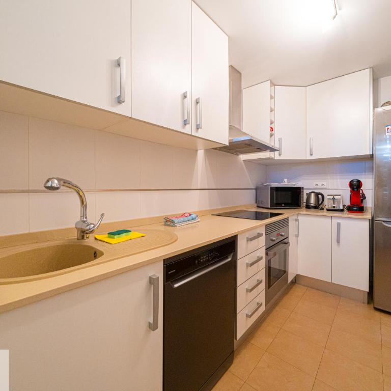Luxury 2 Bed 2 Bath Apartment with pool - Apartamento de 2 dormitorios - 10
