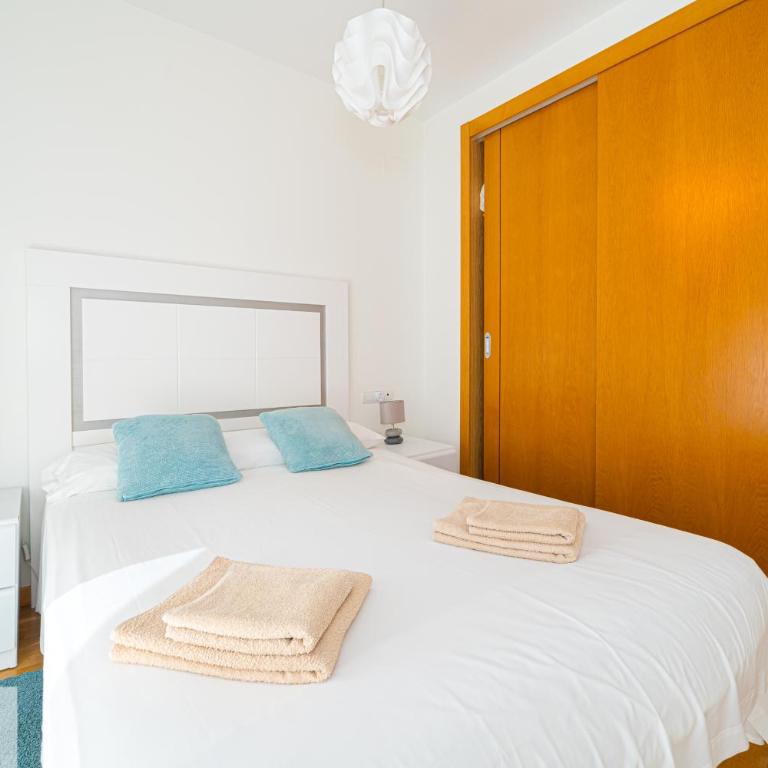 Luxury 2 Bed 2 Bath Apartment with pool - Apartamento de 2 dormitorios - 13