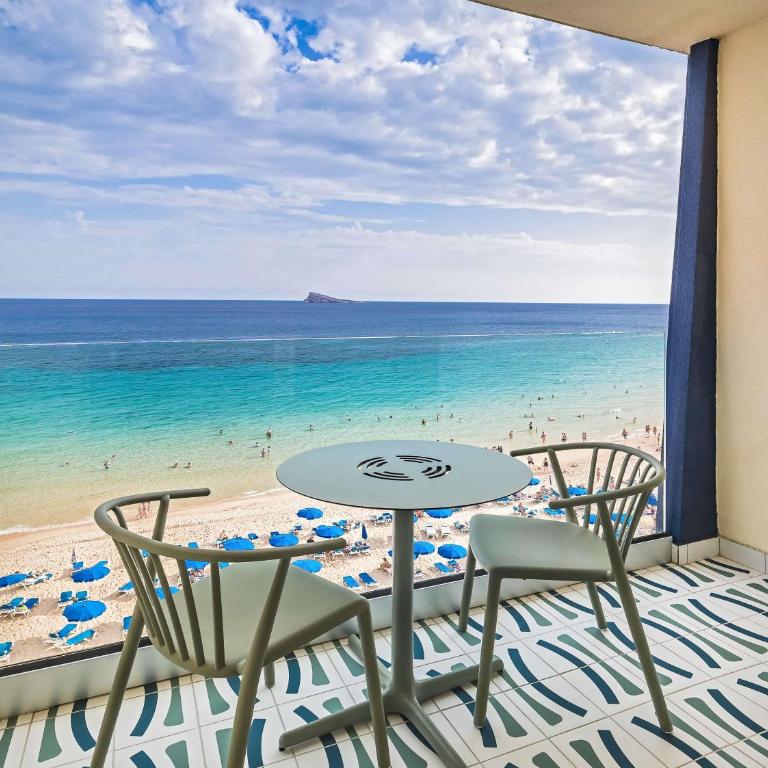 Barceló Benidorm Beach - Adults Recommended - Habitación Doble Superior con vistas al mar - 1 o 2 camas - 5