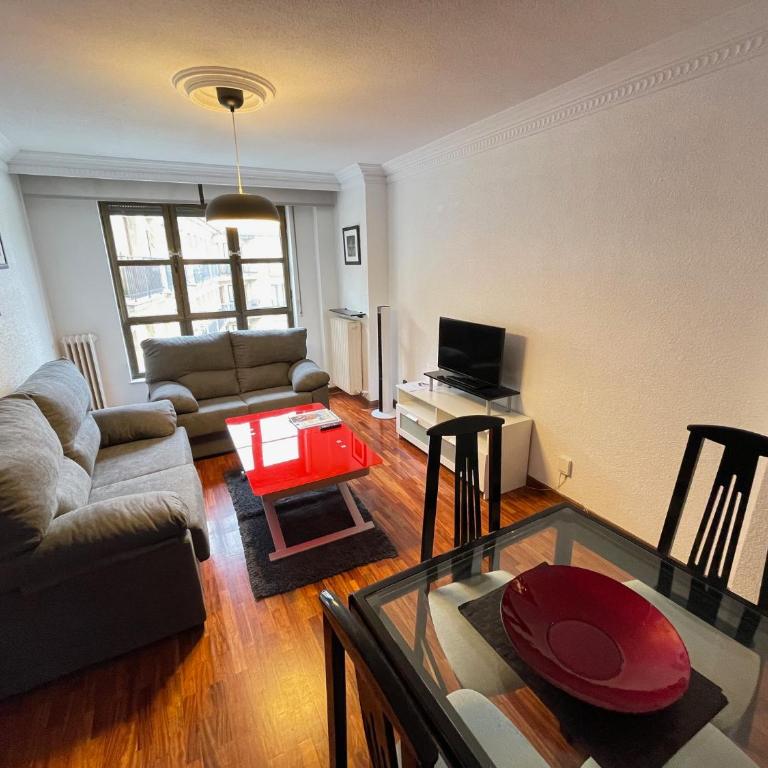 Apartamento Reyes de España / Free Parking & Wi Fi - Two-Bedroom Apartment - 11