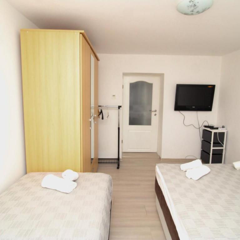 Apartman Elez - Two-Bedroom Apartment - 22