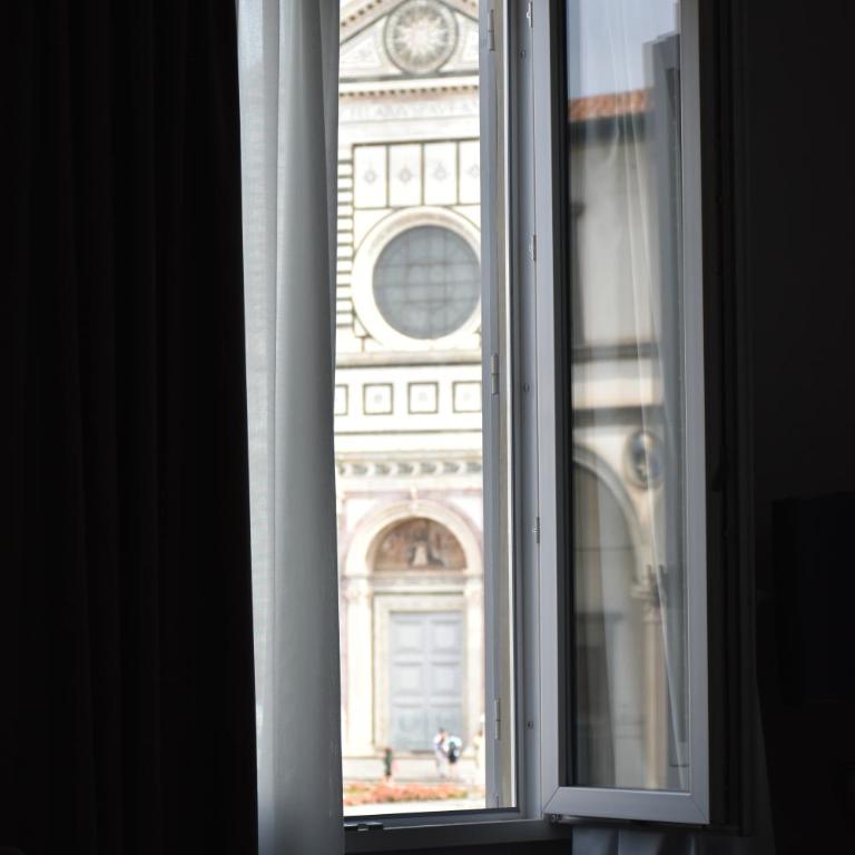 Hotel Roma - Family Suite with Balcony - 5