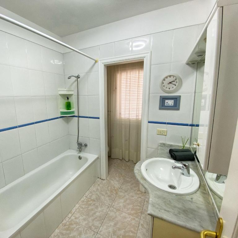 Hugo's holiday apartment in Costa del Silencio - Apartamento de 3 dormitorios - 24