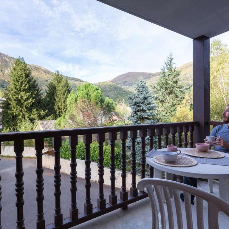 Appartement 6 pers, Proche Commerces, Navette Ski - FR-1-296-448 - Apartment - 12