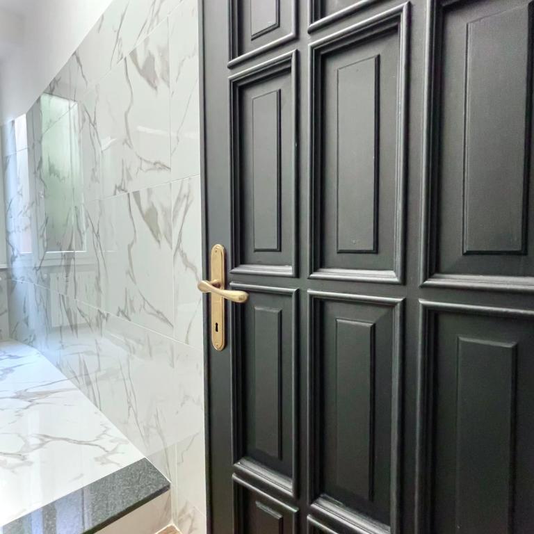 Avocado House - Cozy Apartment in the Heart of Rome - Appartamento con 2 Camere da Letto - 40