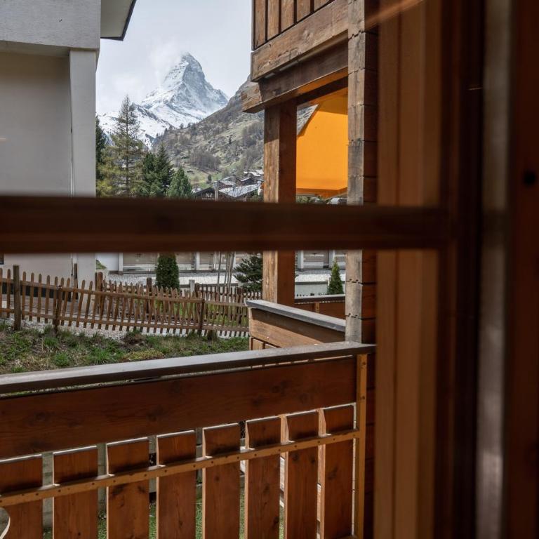 Baccara Studio with Matterhorn view by Inspiring Places Zermatt - Apartment mit 1 Schlafzimmer - 2