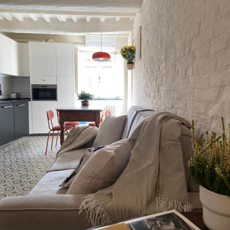 La Casa della Torre - Two-Bedroom Apartment - 1