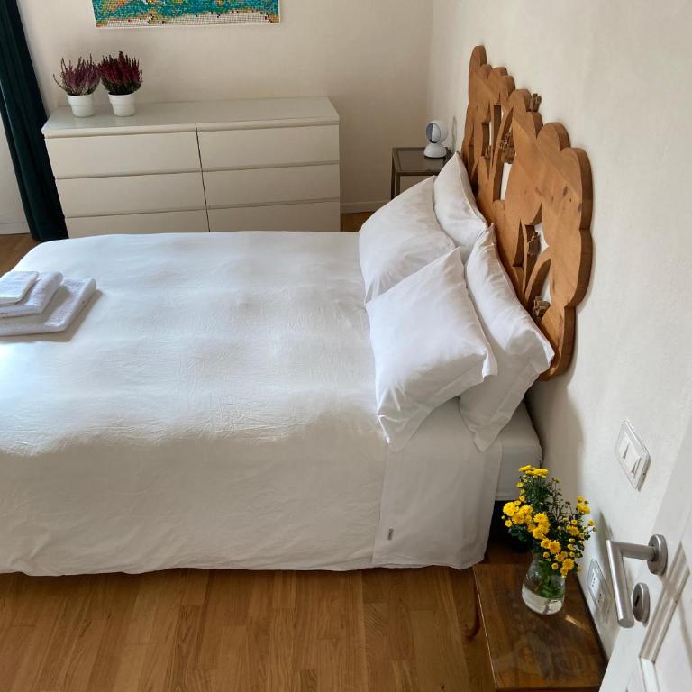 La Casa della Torre - Two-Bedroom Apartment - 14