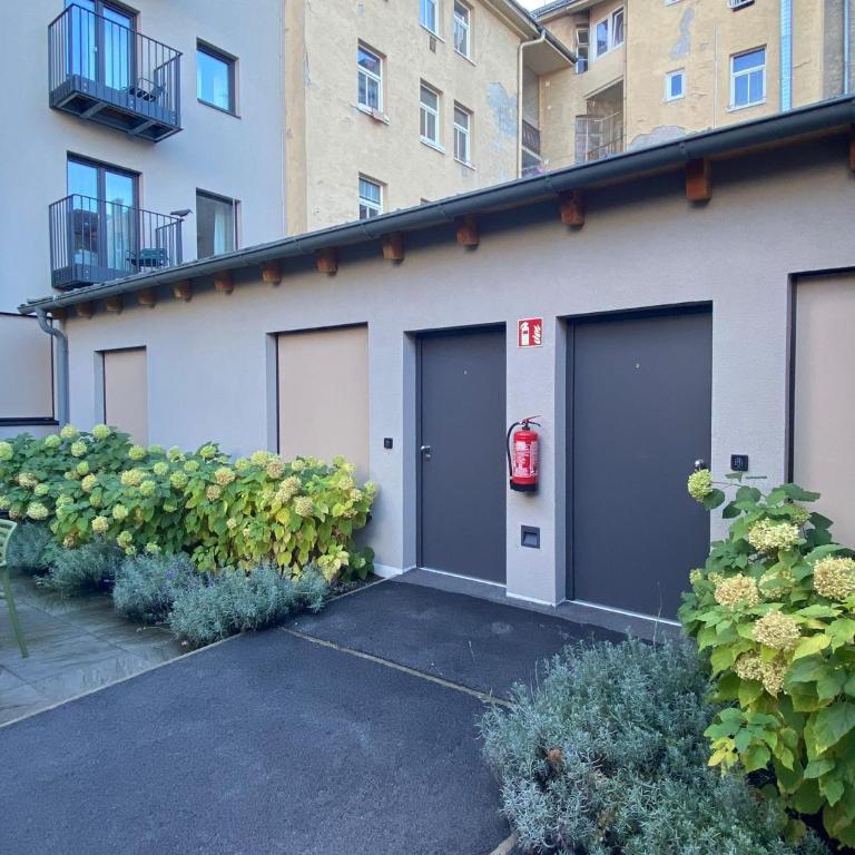 Boutique Hotel das Salz - Urban Hideaway - Erdgeschoss mit Gartenfenster - 8