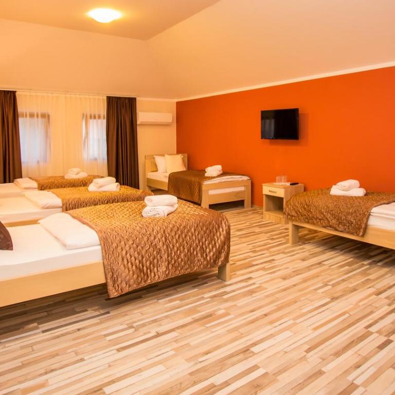 Hotel Hana - Family Room - 7