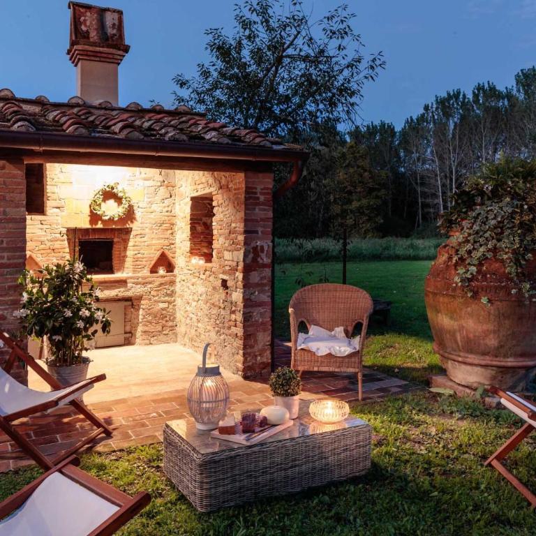 Villa Brunetta, Discover your Modern but Traditional Villa in Lucca - Villa - 17