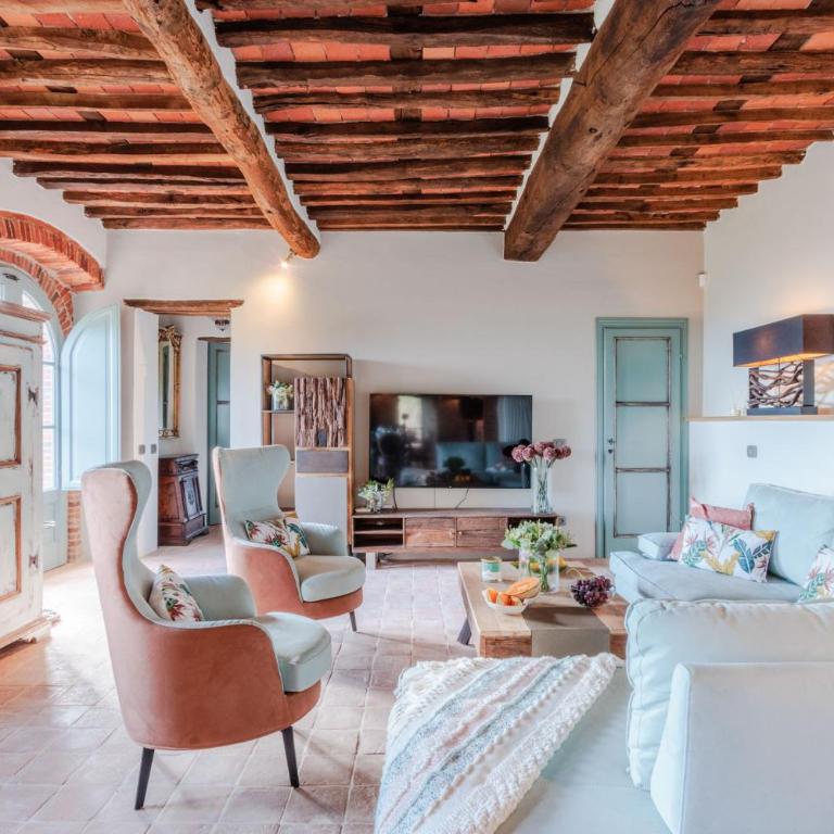 Villa Alice, panoramic stone farmhouse to sleep 10 - Villa - 33